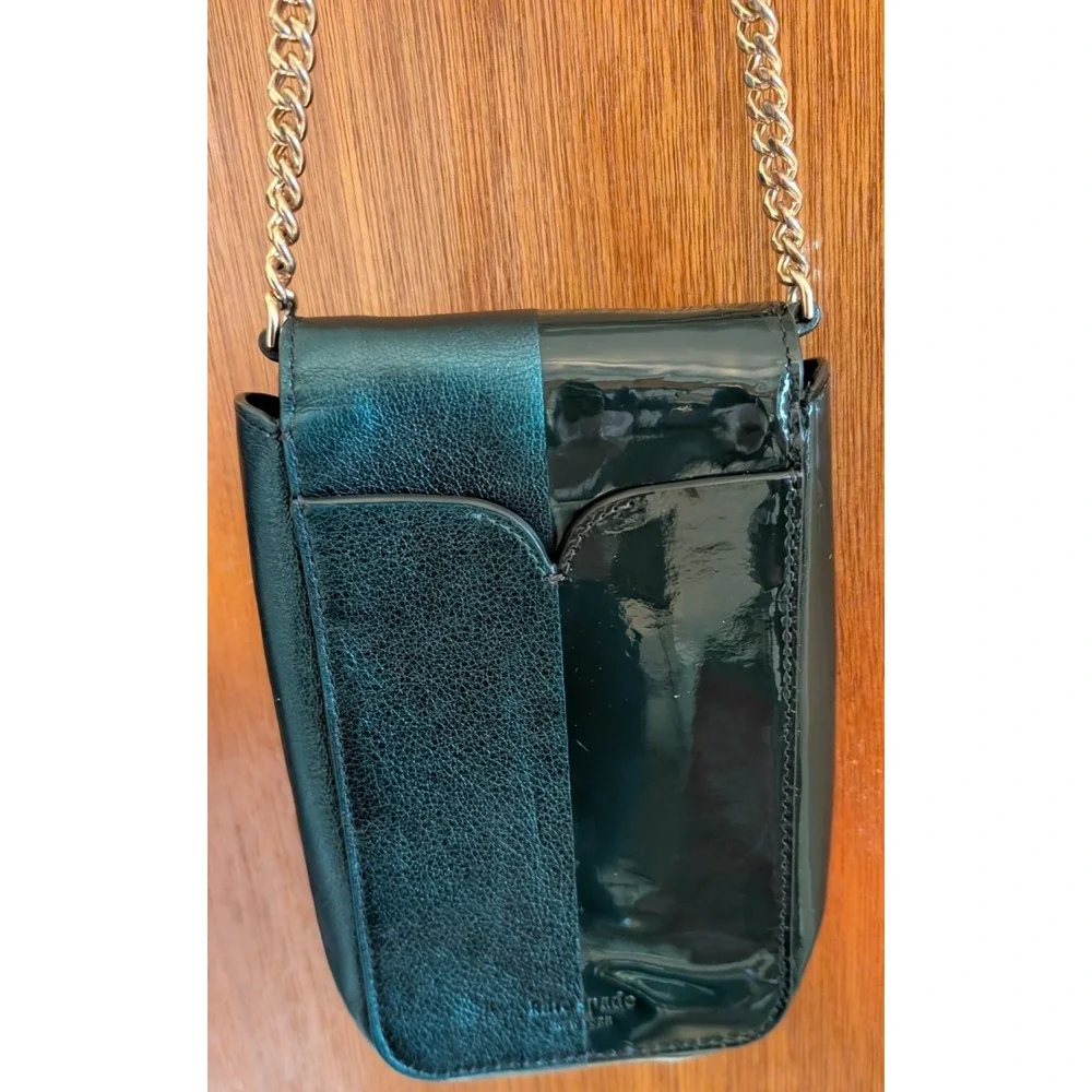 KATE SPADE Phone Bag Chain Strap‎ Evergreen EUC